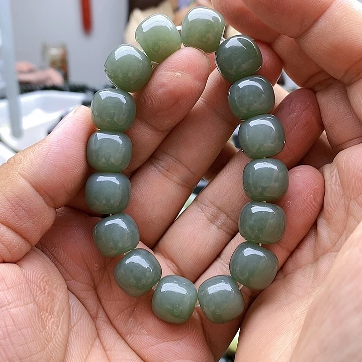 【闪购商品】手链未镶嵌和田玉14天空蓝