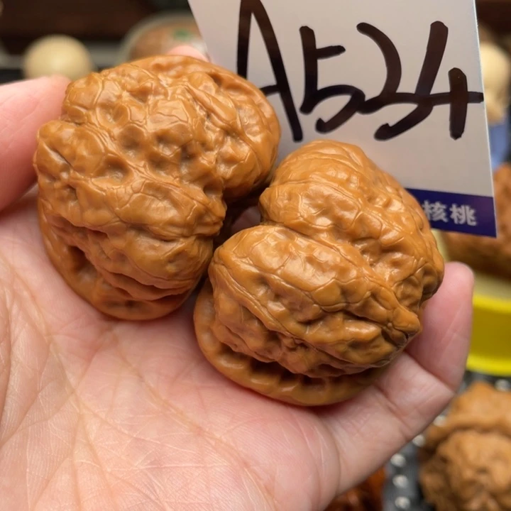 拉***米把件桃核蛤蟆头43福利娃娃