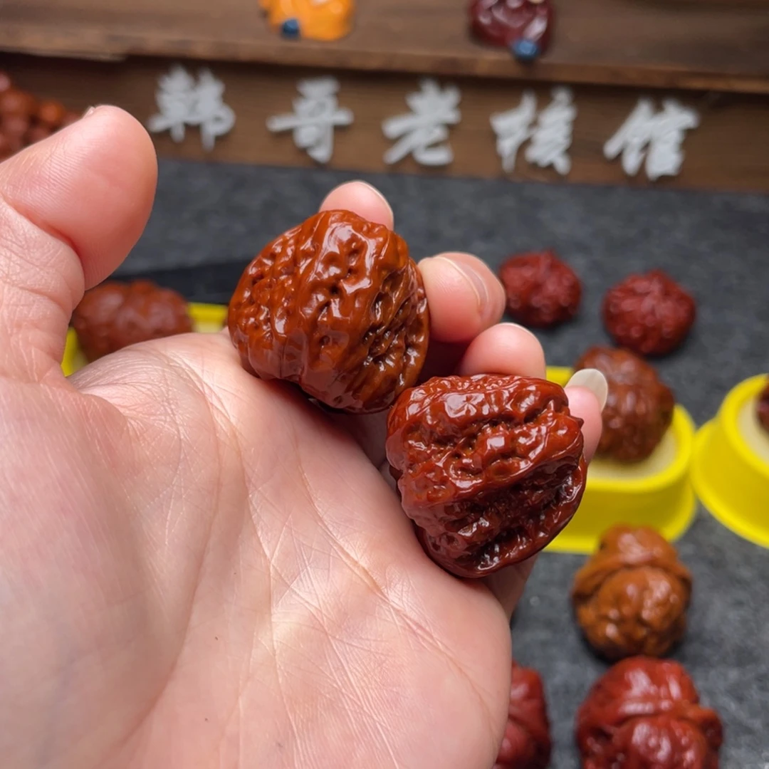 文玩核桃吊坠文玩核桃 手把件 蛤蟆头 31