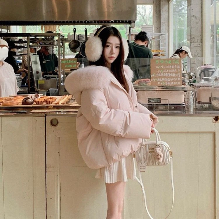 奥莱【官方】撤柜粉色狐狸大毛领连帽短款羽绒服女年冬季韩版宽松