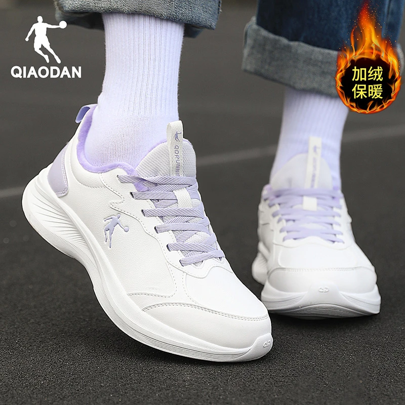 乔丹女鞋运动鞋2025冬季新款加绒鞋保暖休闲鞋子大棉鞋低帮板鞋女