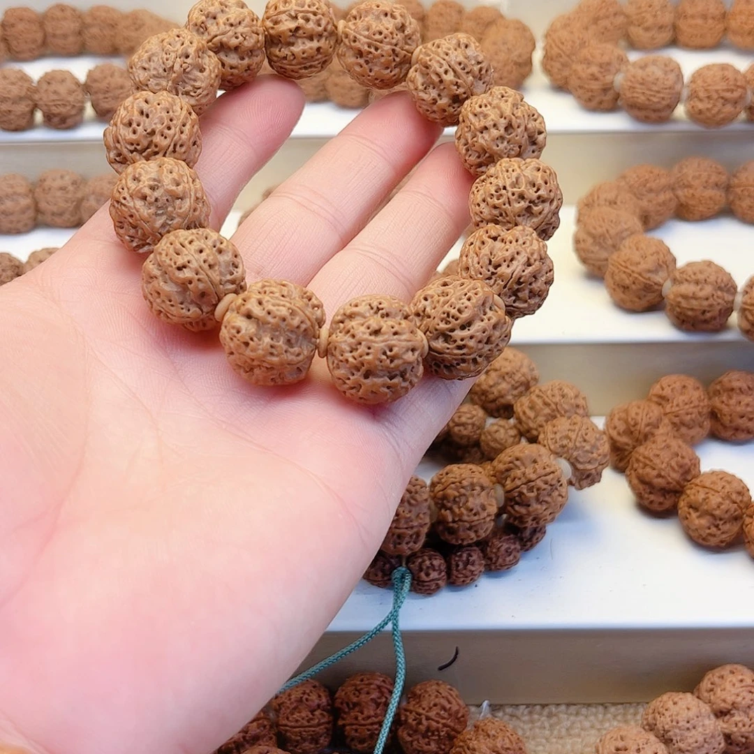 R***r金刚菩提吊坠双龙梅花