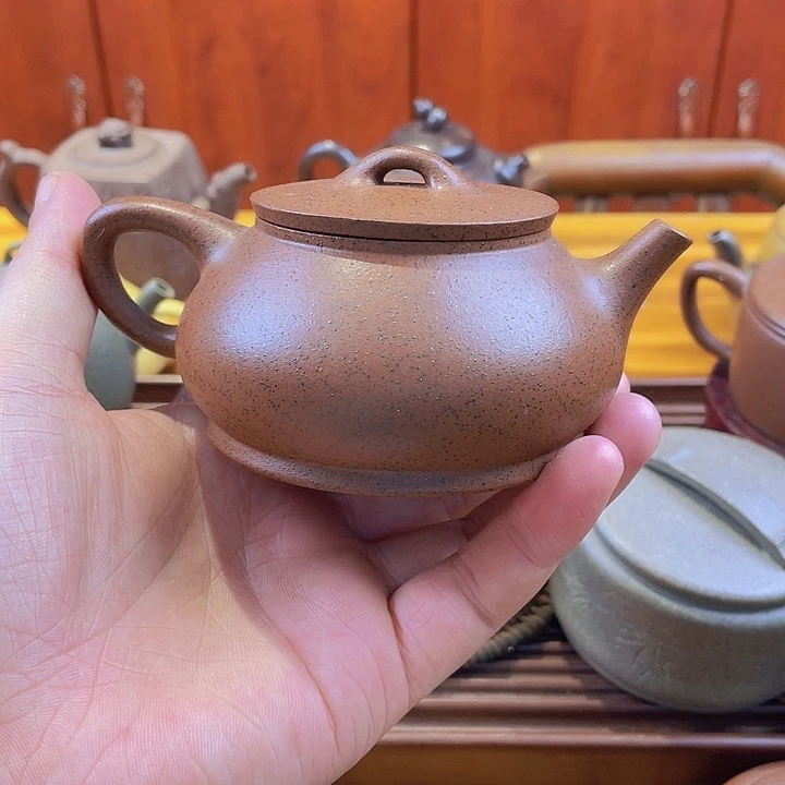 紫砂茶壶处理一把