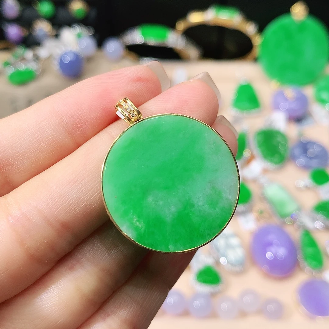 翡翠18K金镶嵌吊坠(不含链)