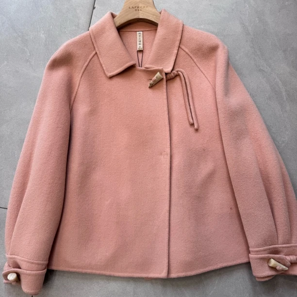 【方圆服饰】牛角扣女士气质外套春款时尚百搭