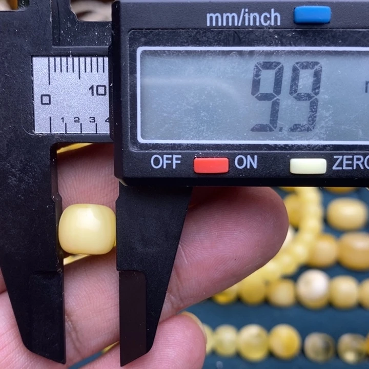 琥珀未镶嵌裸石29号9.9*8.5