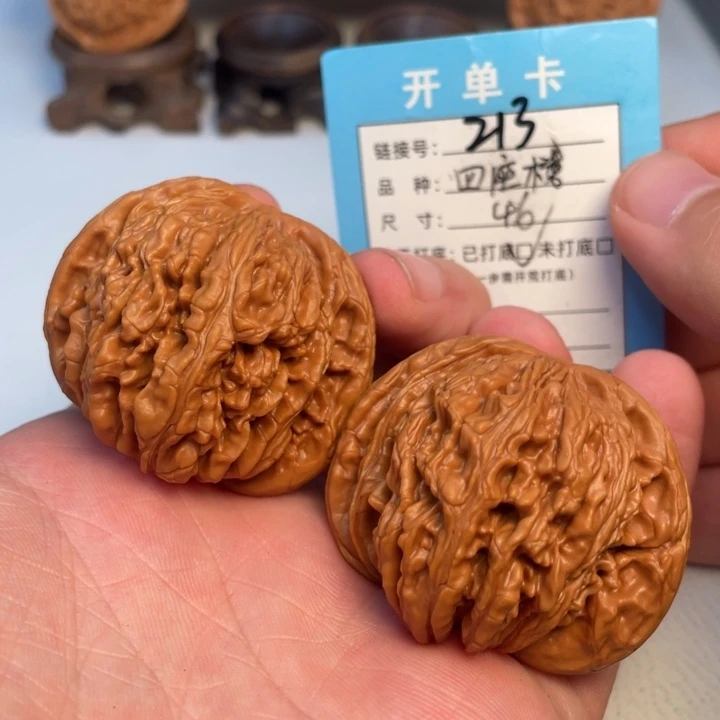 文玩核桃吊坠核桃