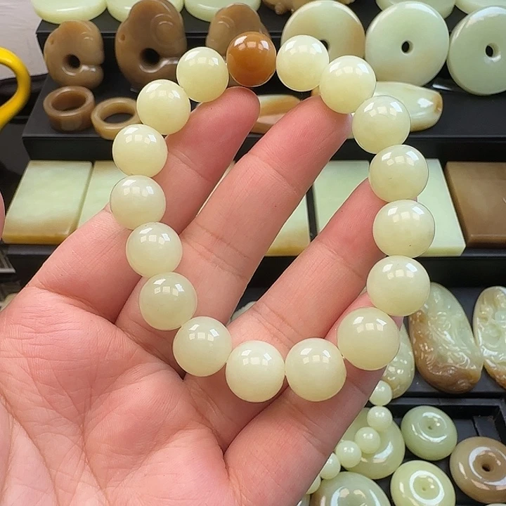潇***洒和田玉未镶嵌套链