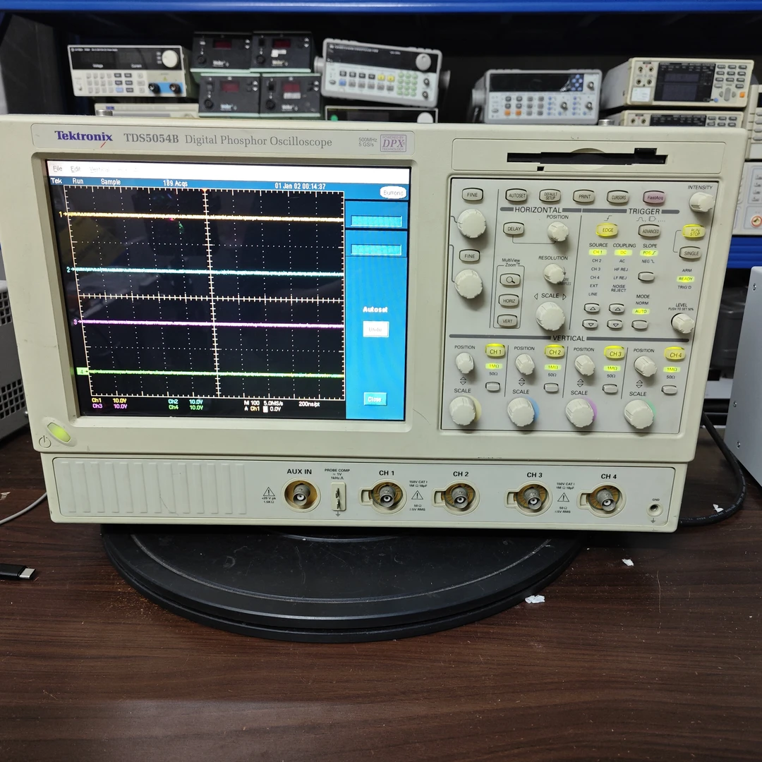 泰克TDS5054B示波器4通道500MHZ频率5G彩样率数字荧光示波器