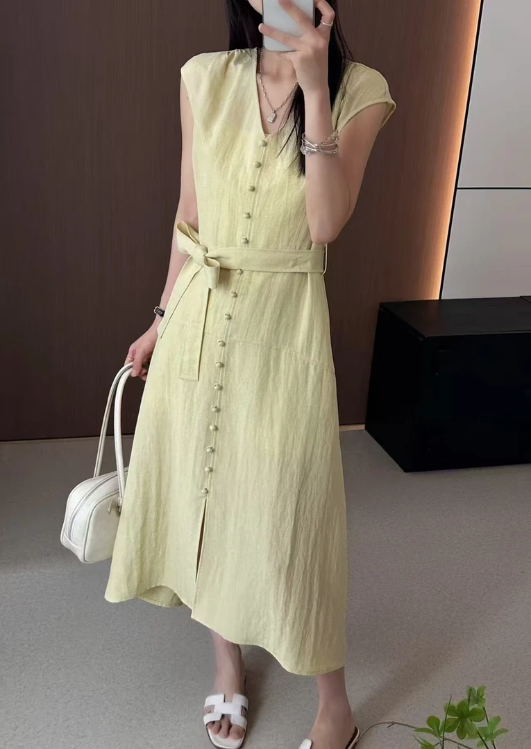 【钰姐精选】雅特25112-v领排扣显瘦连衣裙气质时尚法式收腰无袖