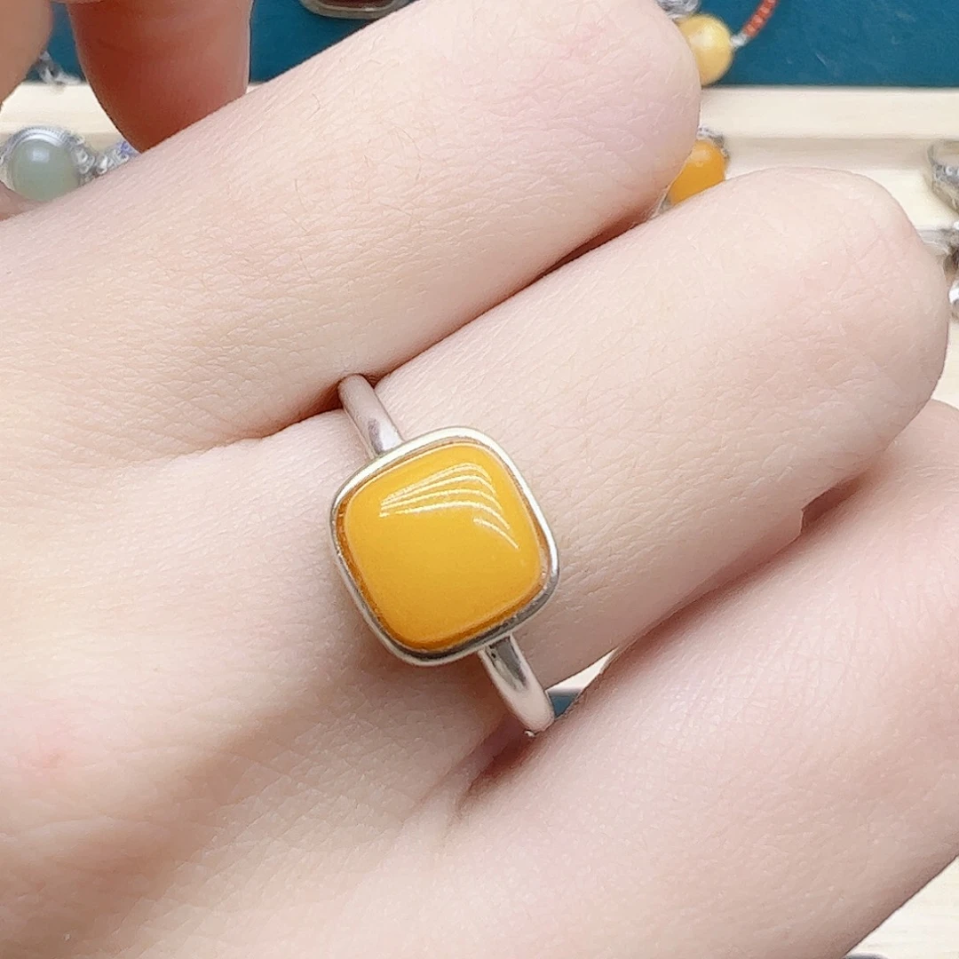 蜜蜡戒指银S925镶嵌，