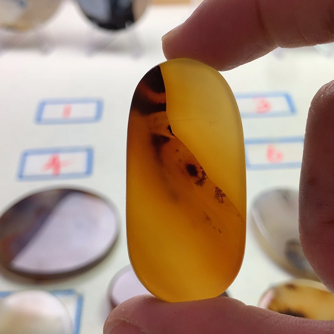 玛瑙/玉髓未镶嵌珠宝半成品