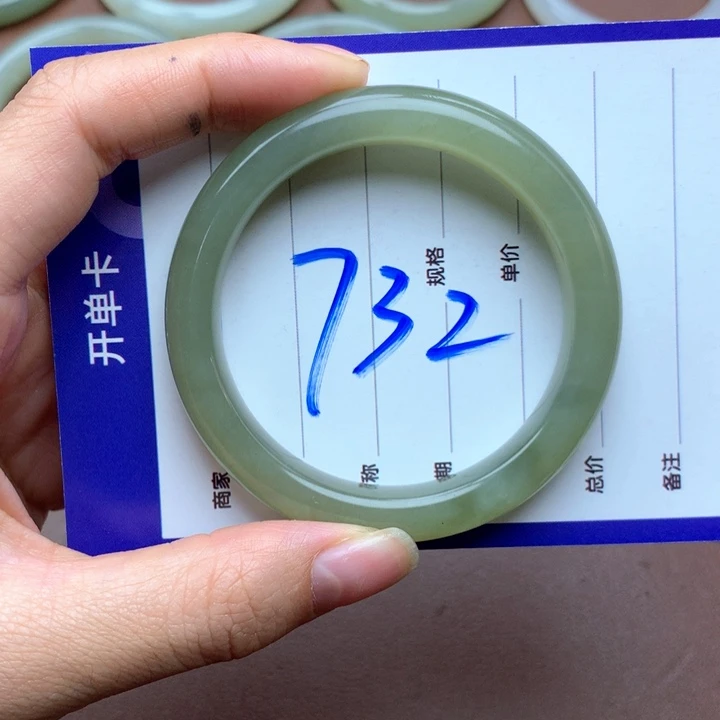 和田玉未镶嵌手镯53.54
