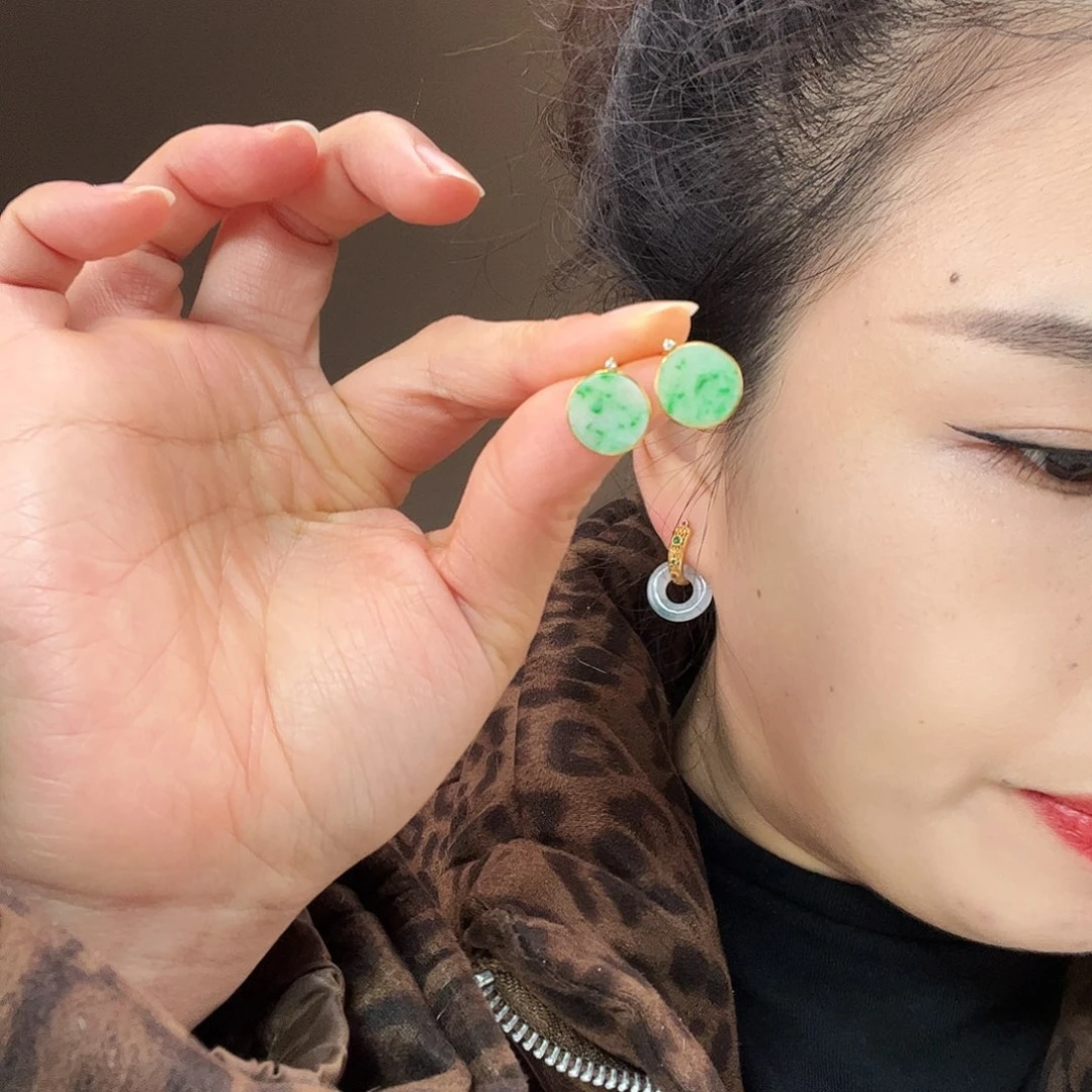 翡翠18K金镶嵌耳饰天然翡翠