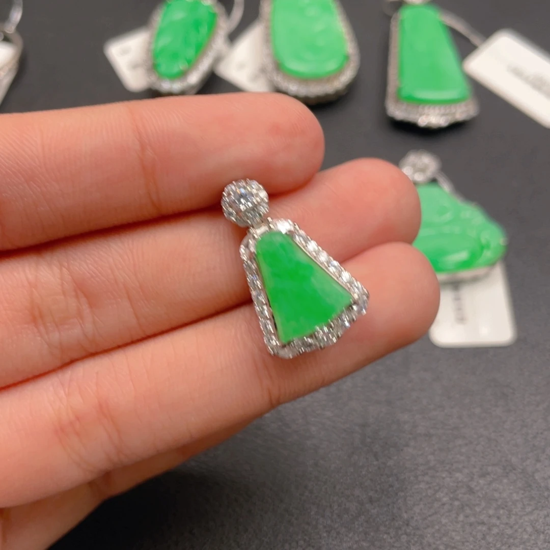 翡翠银S925镶嵌颈饰