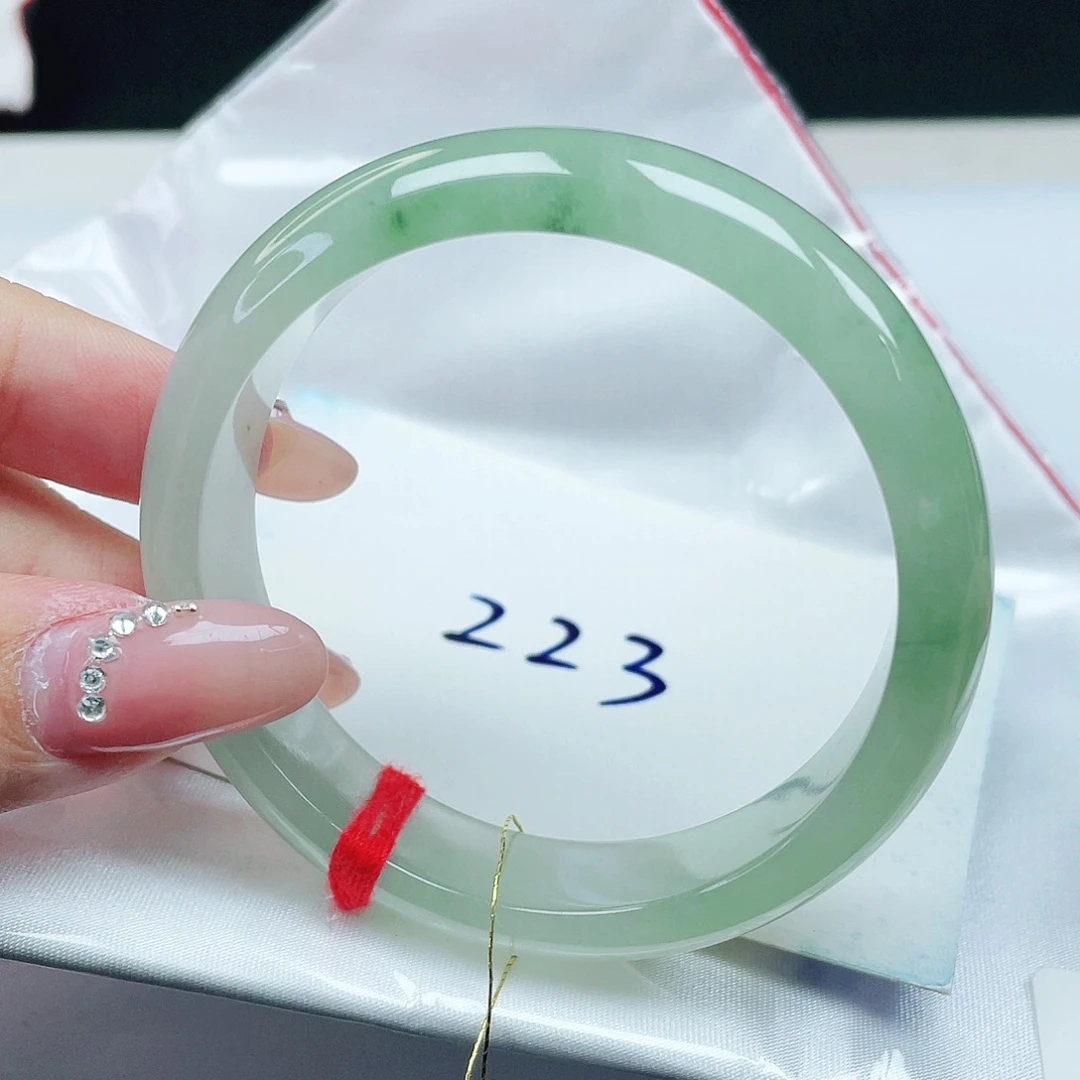 翡翠未镶嵌手镯54+圈口