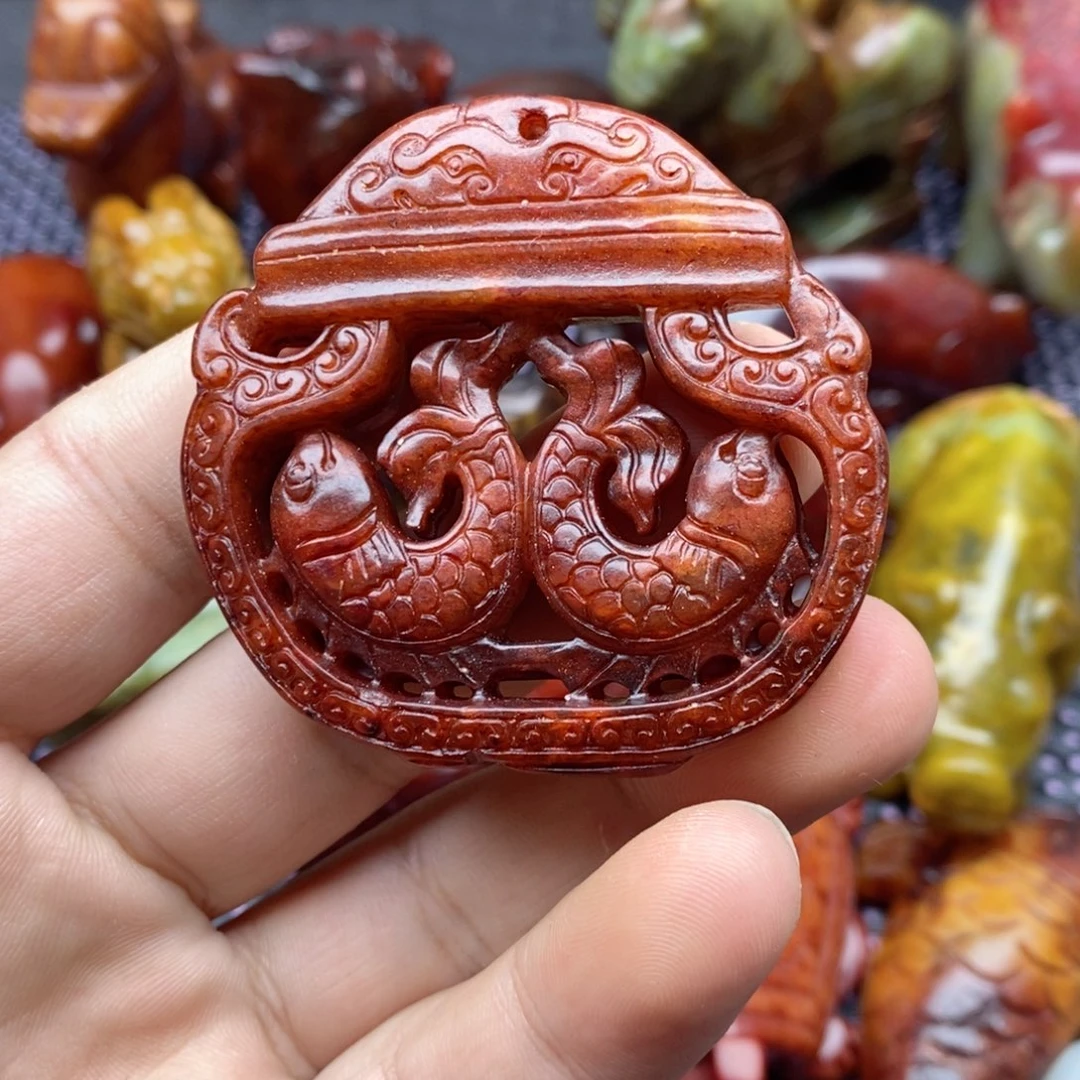 蛇纹石玉颈饰未镶嵌