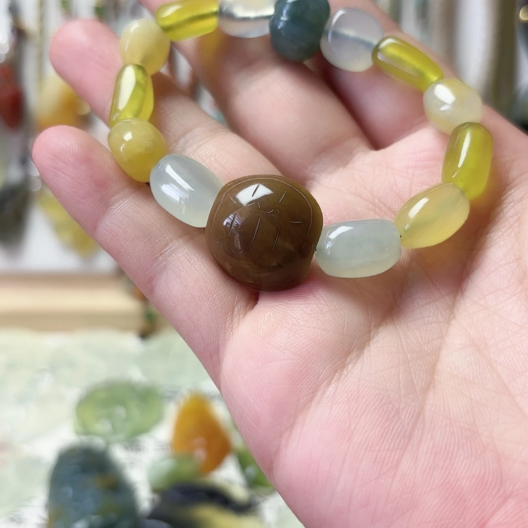 蛇纹石玉合金颈饰