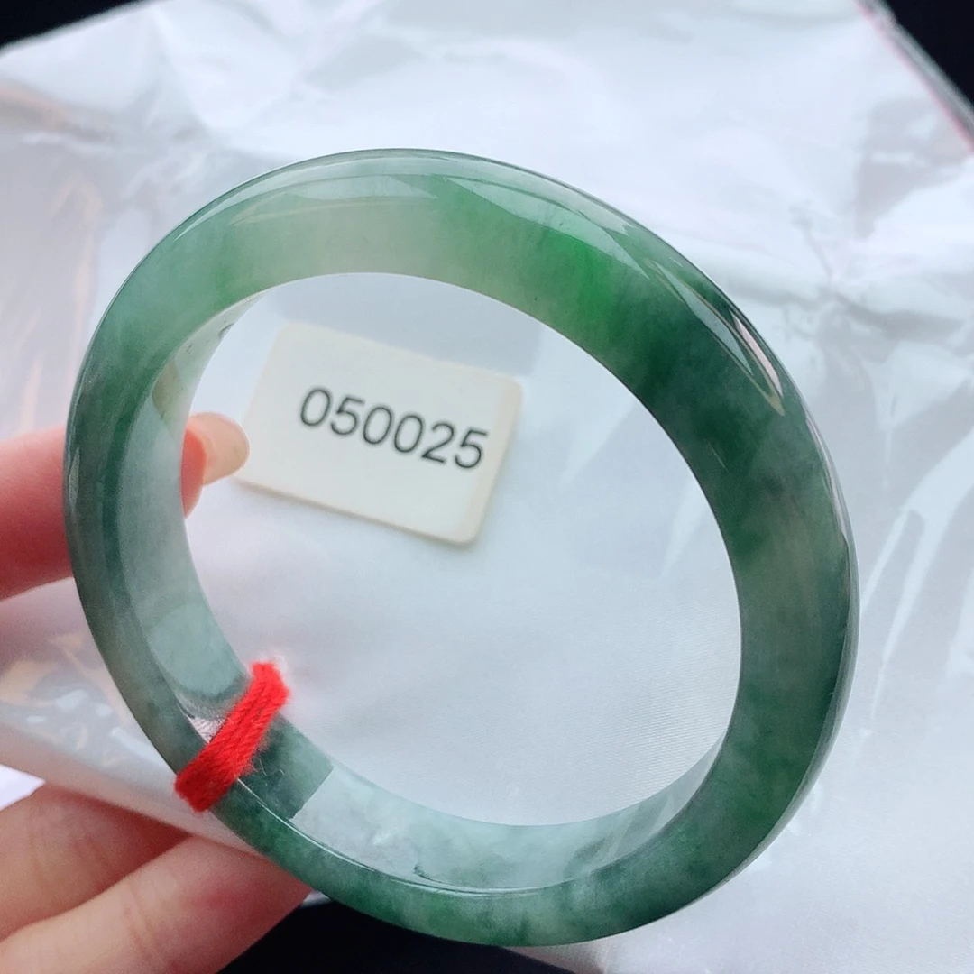 翡翠手镯未镶嵌57圈口050025