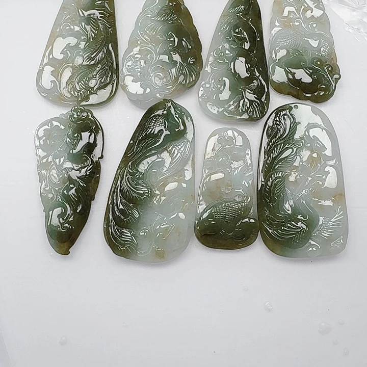 伟***业翡翠未镶嵌颈饰天然翡翠直播闪购