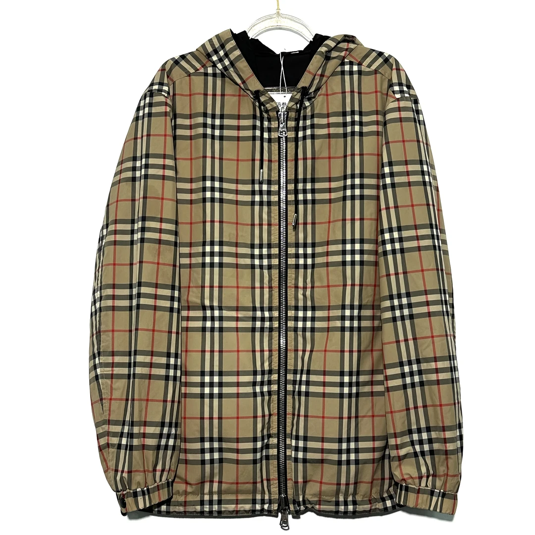 99新 BURBERRY/博柏利 XS码 经典格纹两面穿外套 W305
