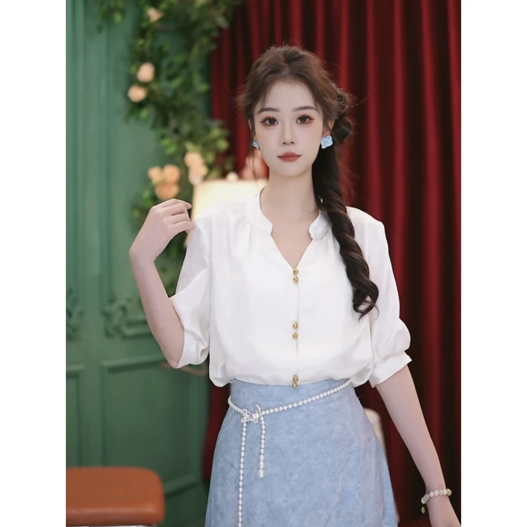 莹莹  【凌镜】25年新款气质百搭设计丝光压褶短袖衬衫#4515