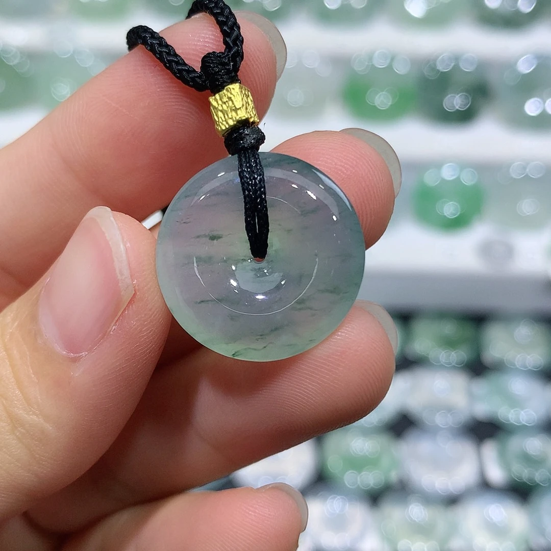 X***！翡翠未镶嵌吊坠(不含链)