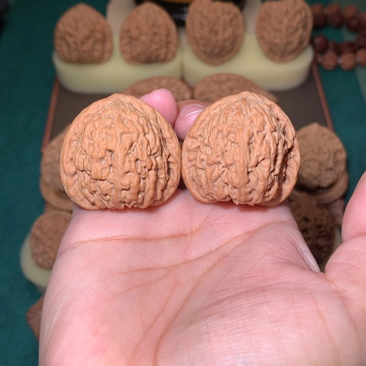 核桃文玩核桃把件承德密纹