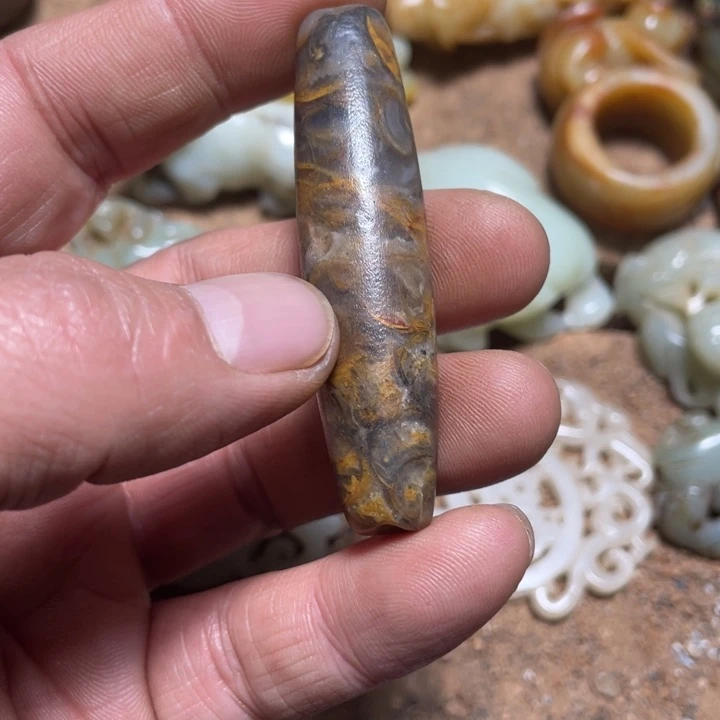 和田玉（糖玉）未镶嵌颈饰