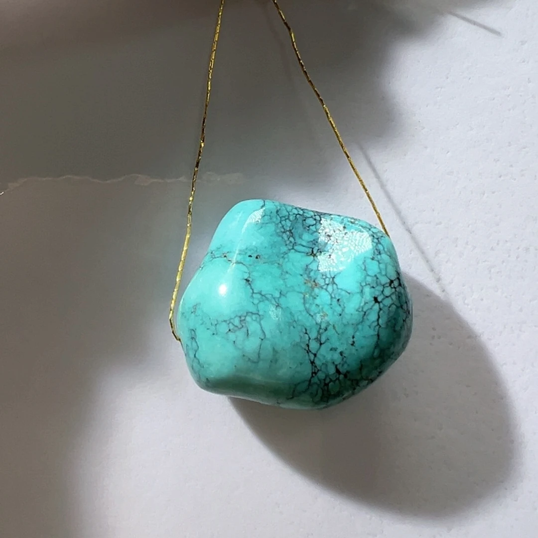 绿松石未镶嵌挂件