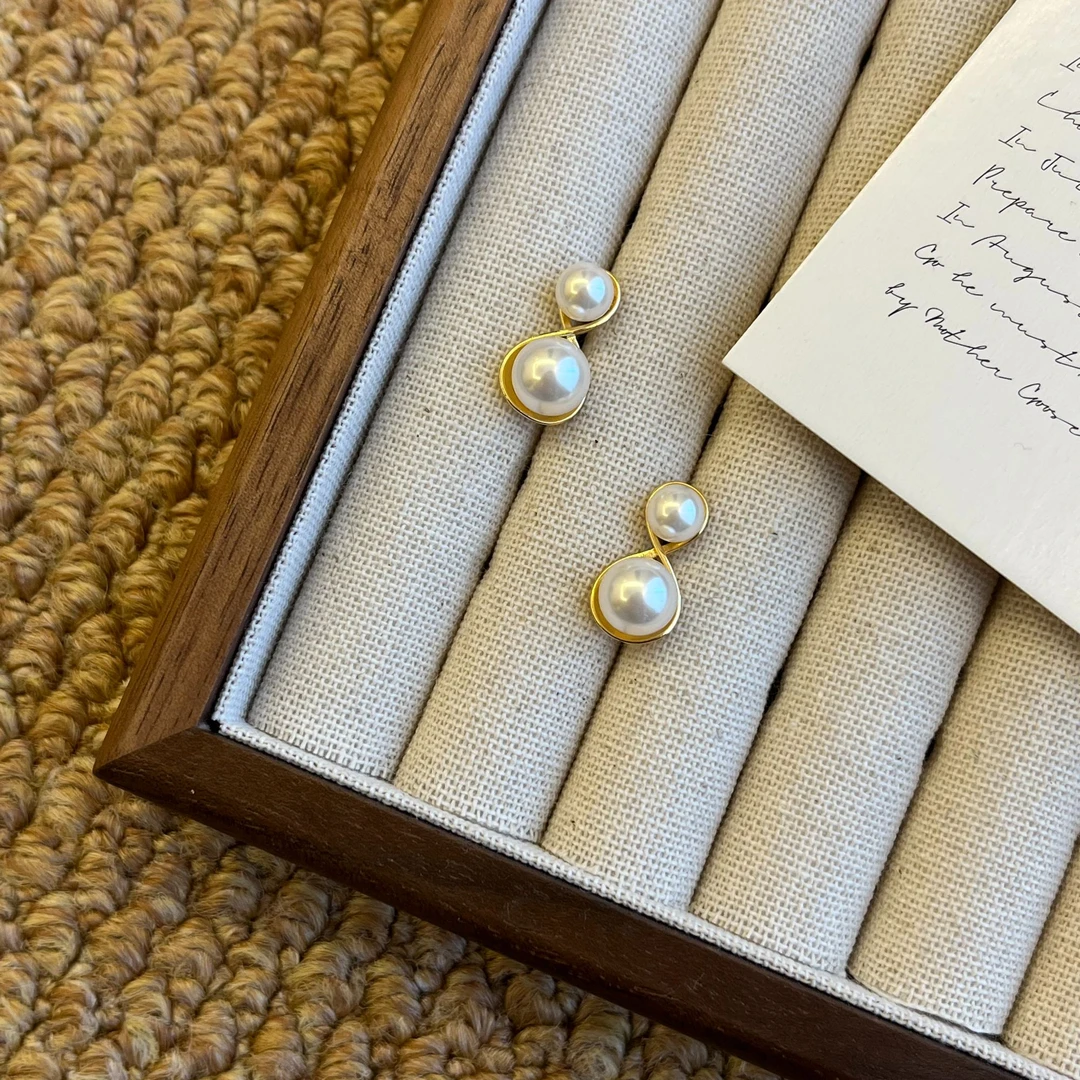 琢啦啦 合金仿珍珠耳饰 福禄耳钉小众金色气质耳饰女法式复古