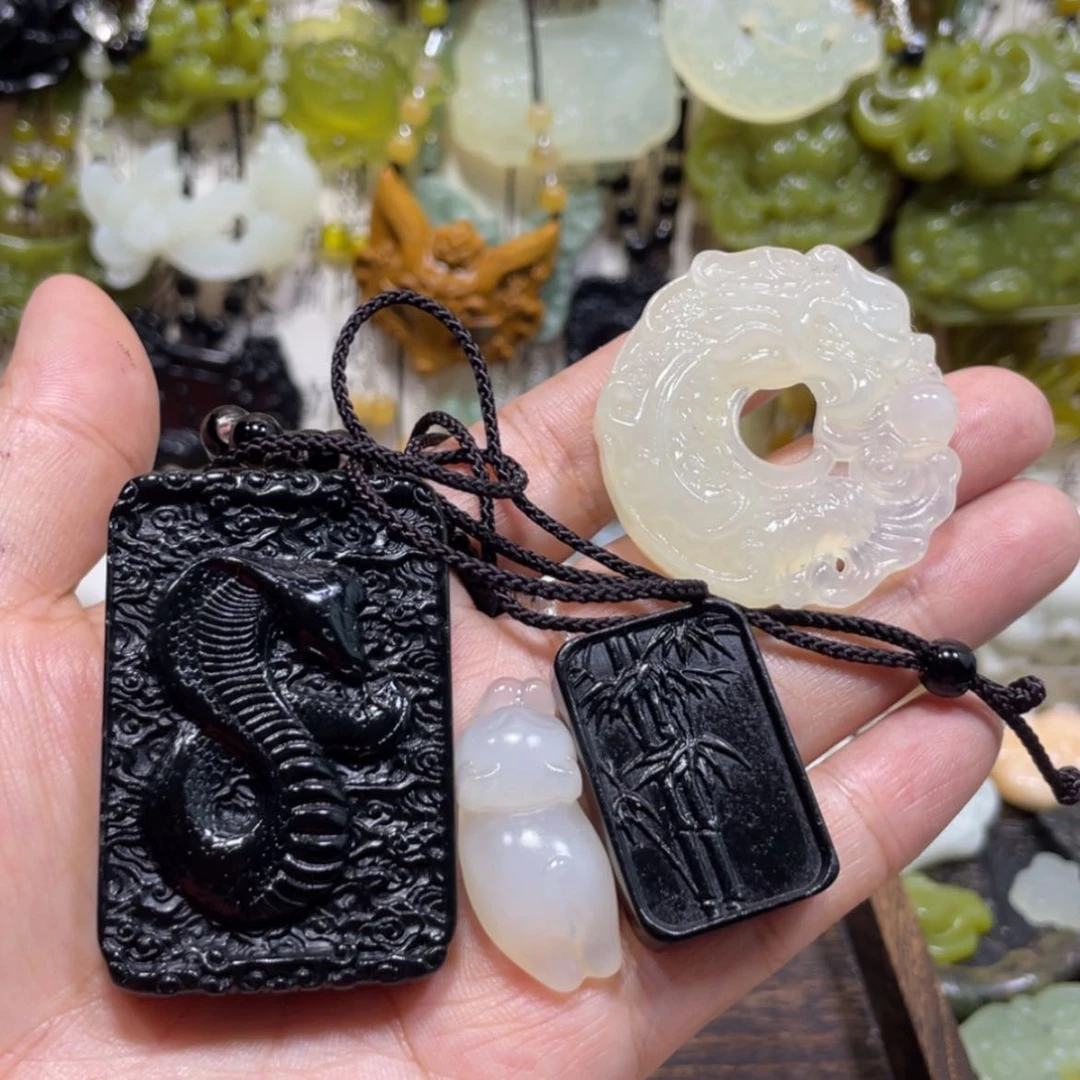 【闪购商品】岫玉颈饰未镶嵌一***姝30吊坠