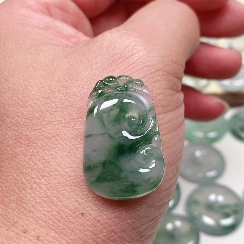 【闪购商品】颈饰未镶嵌翡翠