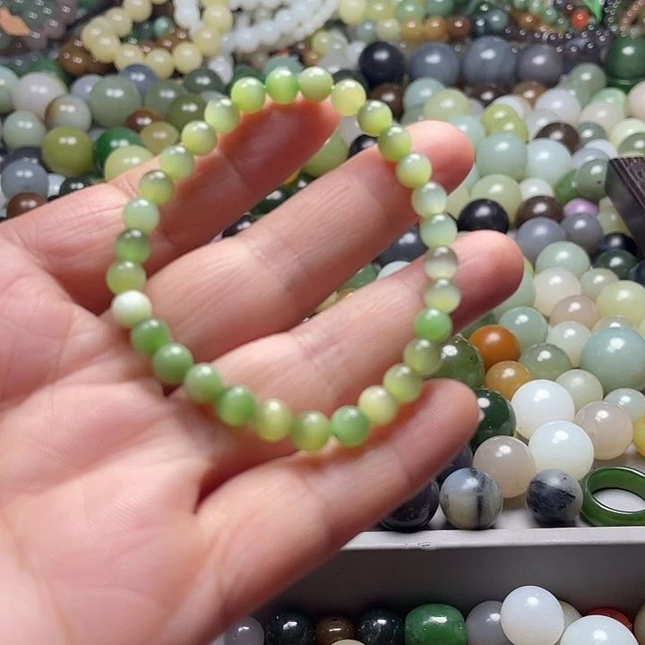 未镶嵌和田玉车挂