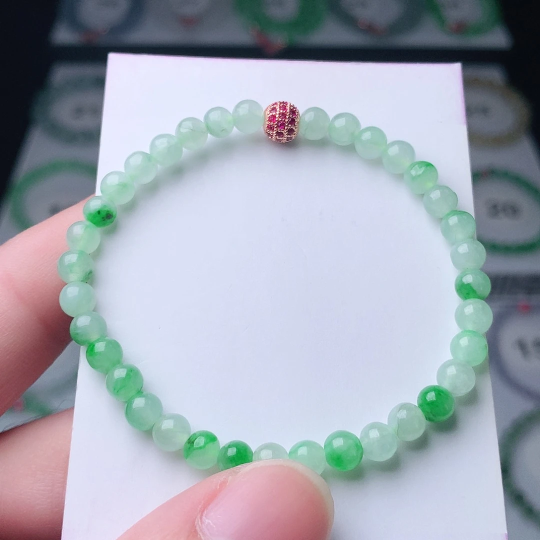 翡翠未镶嵌手链翡翠