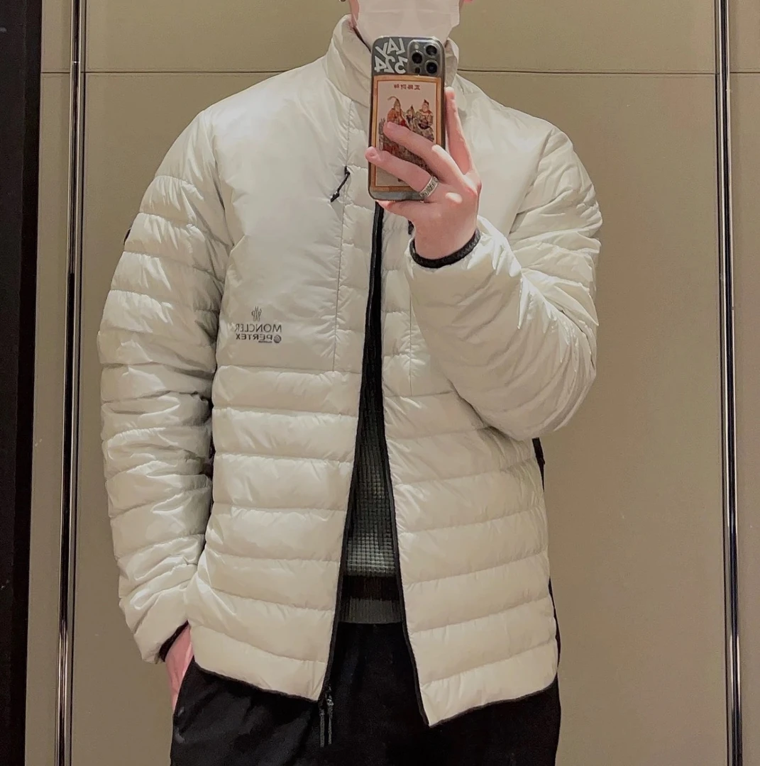 未使用 MONCLER 盟可睐/GG/JOVET 男款羽绒服 福利价
