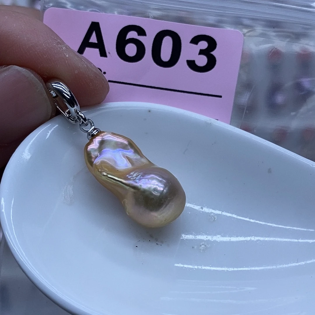 未镶嵌颈饰淡水珍珠