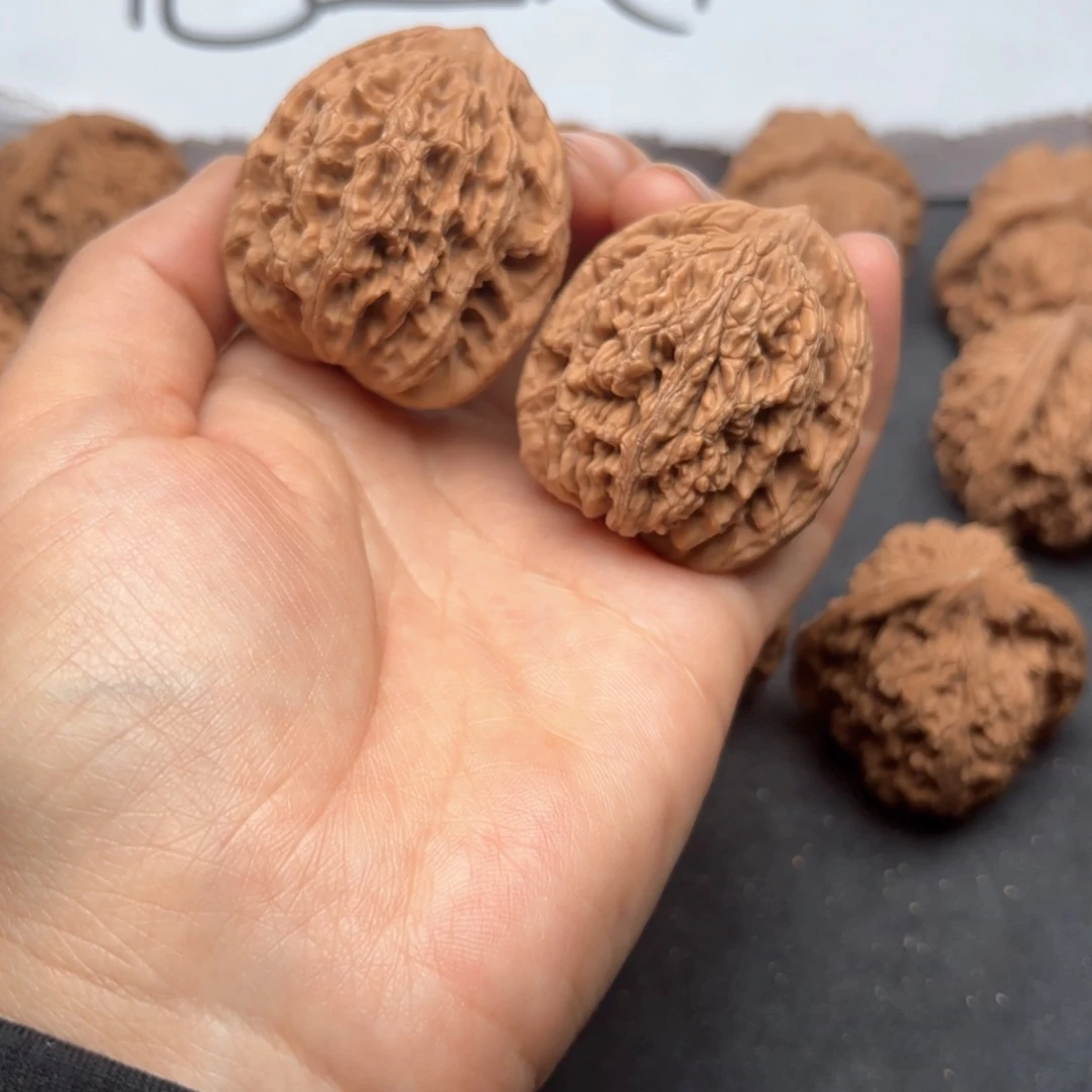 文玩核桃吊坠仟**音虎头