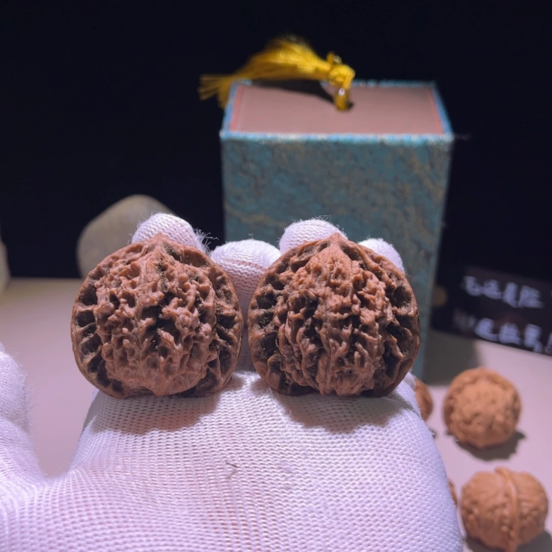 清***。吊坠文玩核桃42老款盘龙纹