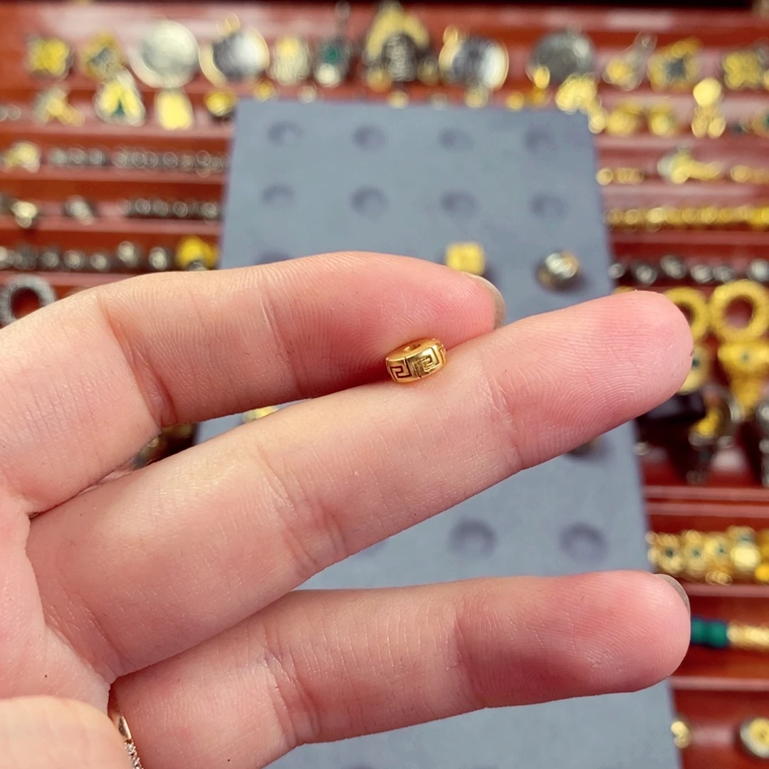 小***悄铜铁合金类啊啊啊啊啊啊啊啊