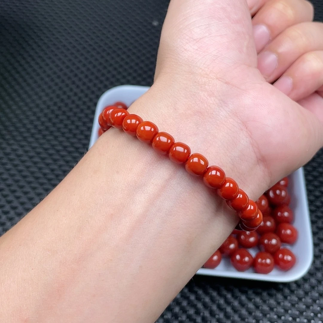 南红玛瑙7mm柿子红老型手链整串26颗未镶嵌