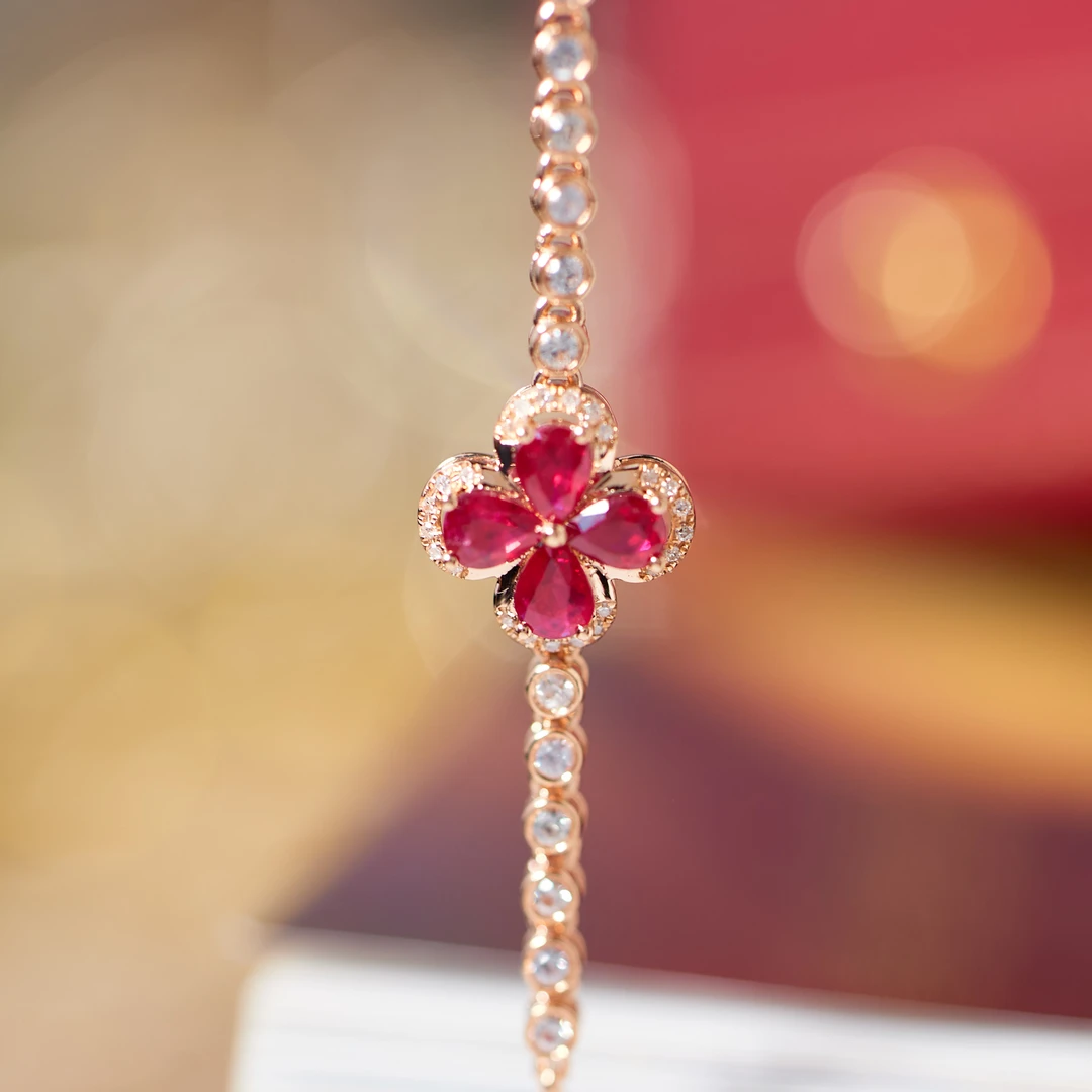 【歪歪】红宝石手链*18K金镶嵌*U7978