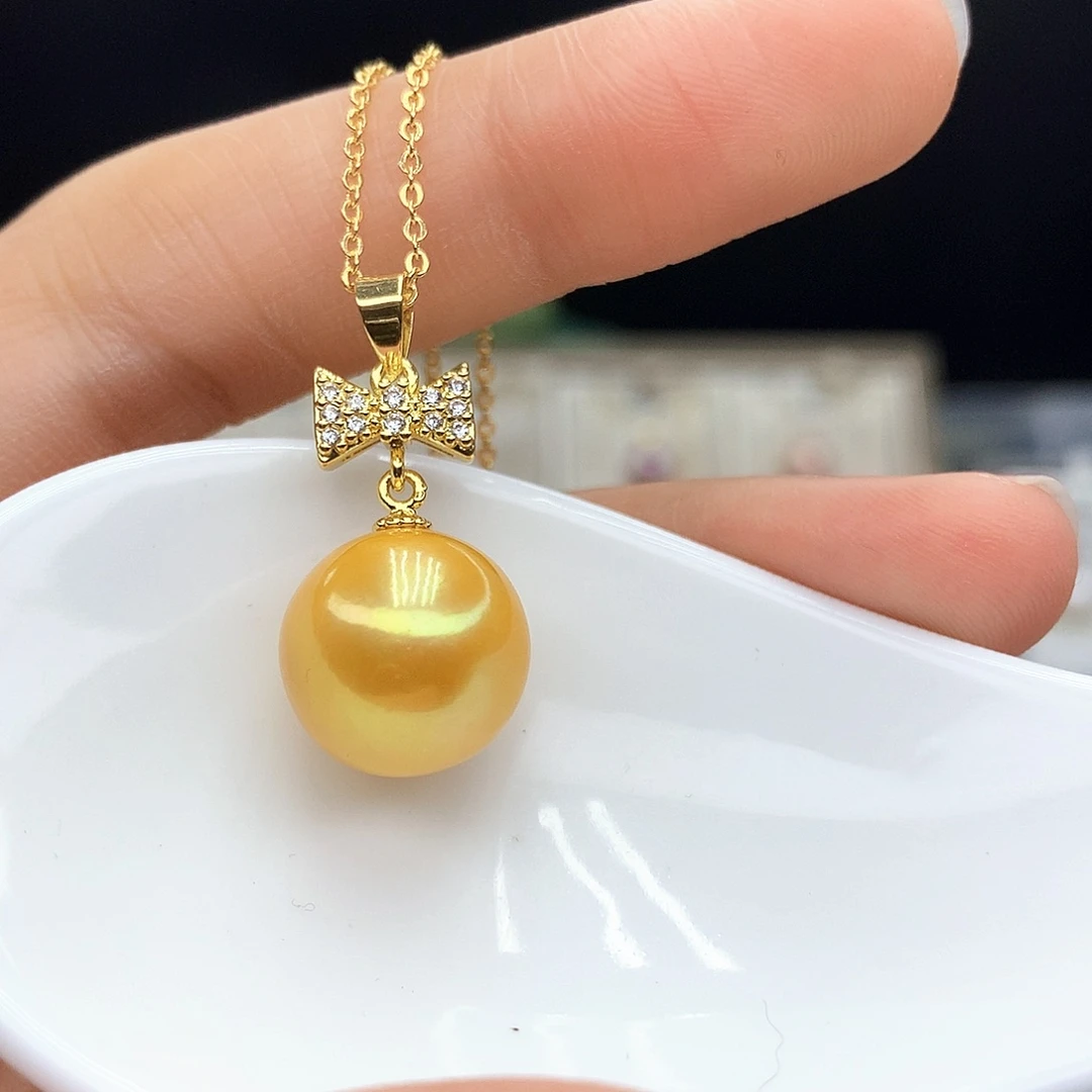 淡水珍珠合金颈饰