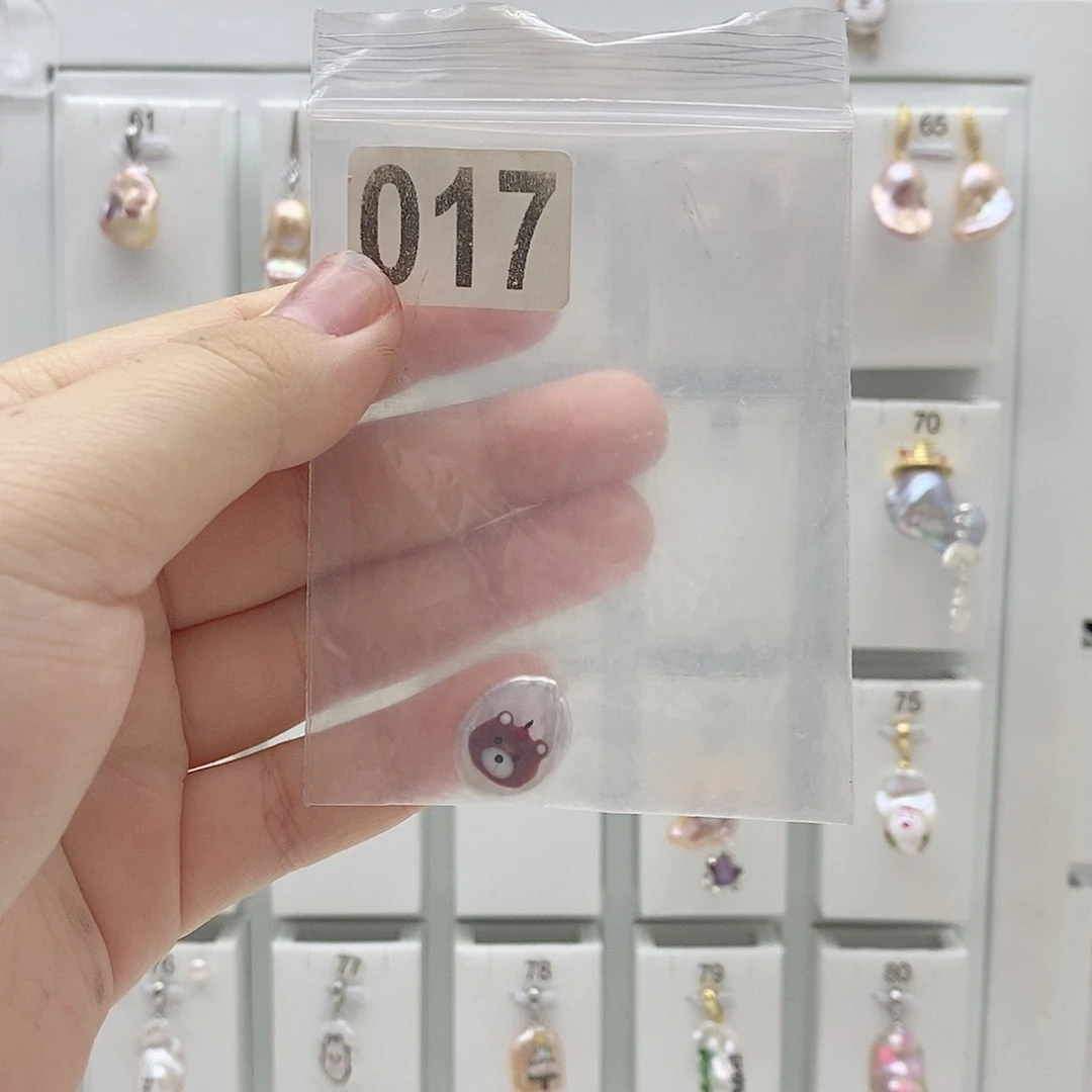 淡水珍珠颈饰合金