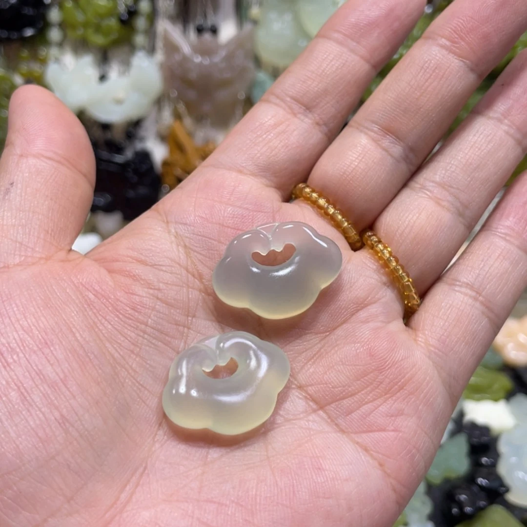 【闪购商品】岫玉颈饰未镶嵌阿*89吊坠