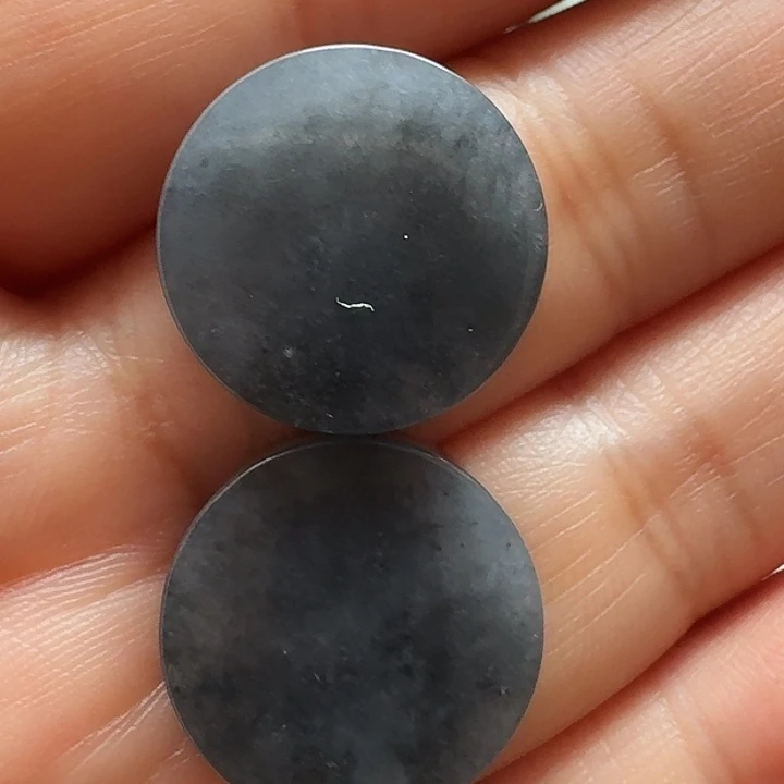 翡翠未镶嵌耳饰乌鸡翡翠一对