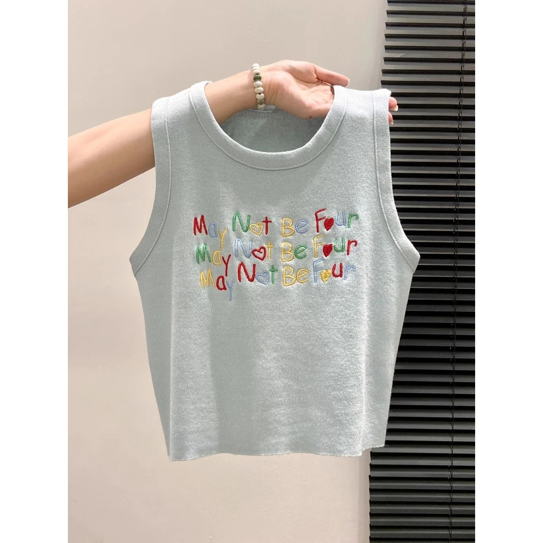 2025夏季彩色韩系甜美小个子上衣女字母刺绣针织吊带圆领无袖背心