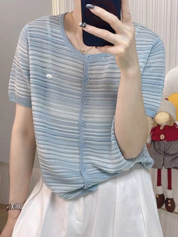 516110 圆领单排扣贝壳标条纹针织T恤