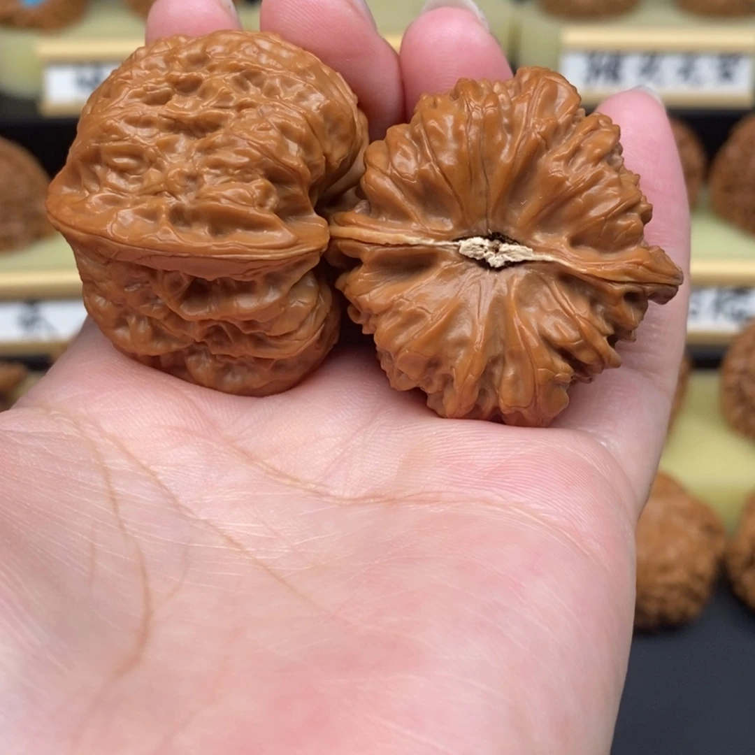 文玩核桃吊坠凹底42