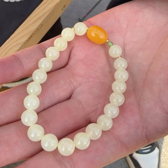 颈饰未镶嵌和田玉卡8